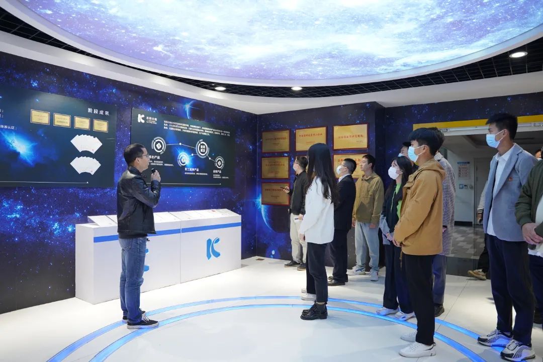 【青年看洛阳】青年代表为科技创新“尖兵”点赞