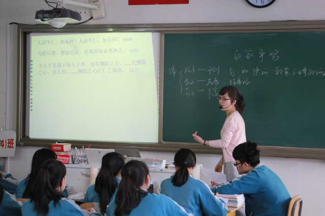 明年高考“新改革”，考试难度“再增加”，普通学生再难逆袭