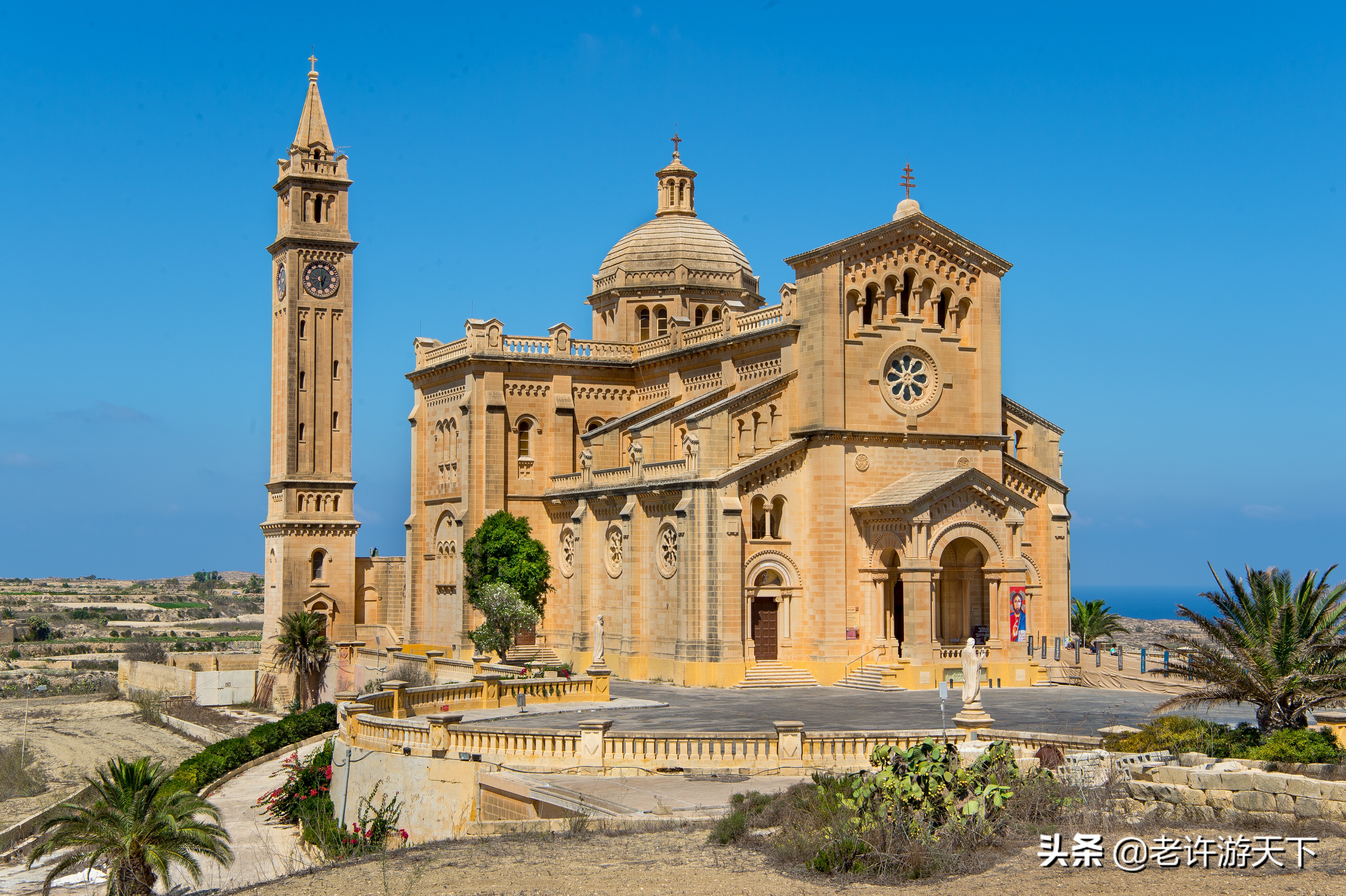 世界十大海岛旅游胜地（世界10个美丽海岛堪称度假胜地）