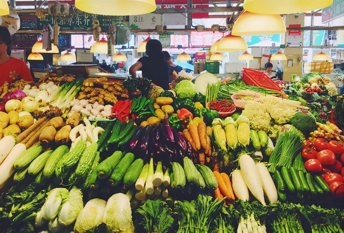 菜比肉贵？部分蔬菜价格突破“十元”