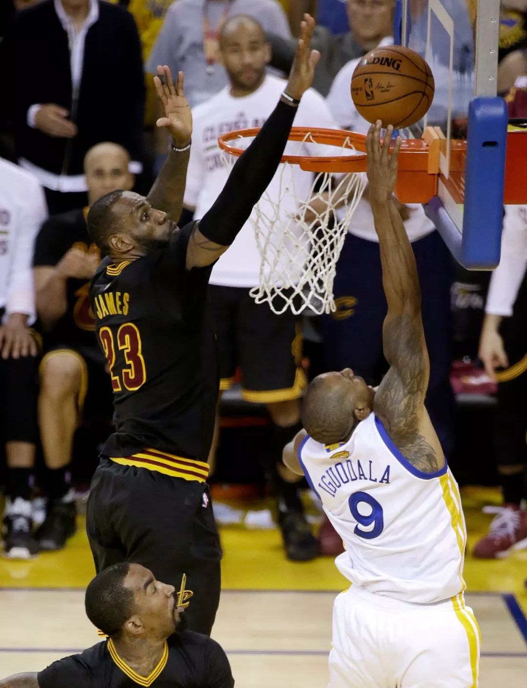 nba十大强队（NBA历史最强的十支球队）
