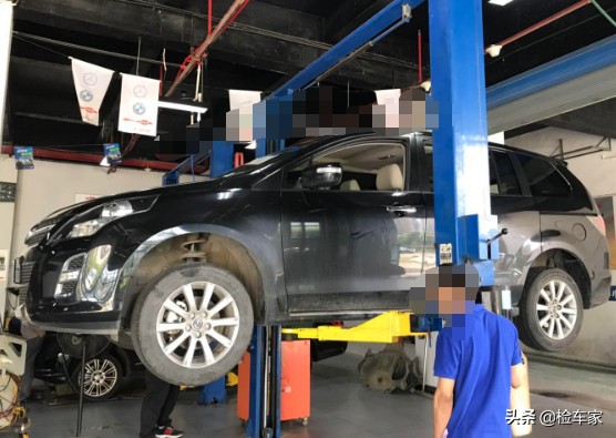 12万买台电动门的马自达8值不值？朋友：这车比奥德赛空间还大