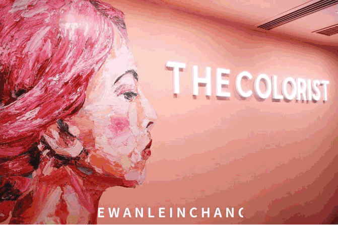 原来，女生们口中的彩妆“调色师”是这个呀