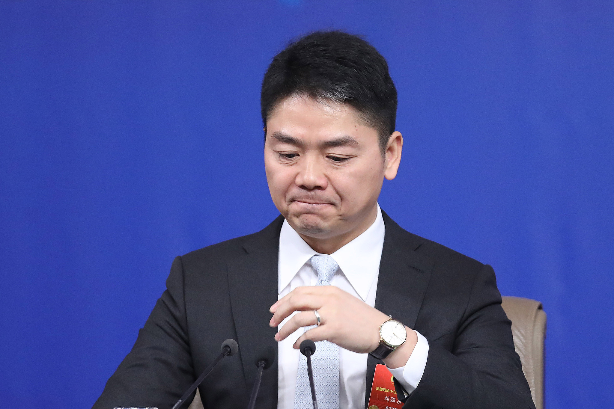 张一鸣卸任CEO，马云、刘强东等退隐江湖，下一个会是谁？