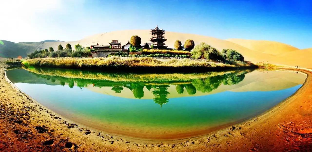 鸣沙山月牙泉风景名胜区