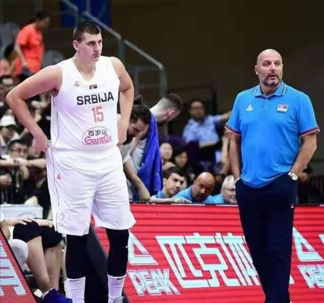 nba球员为什么体力这么好（行走的“五花肉”，约基奇身材如此胖，为何体力却非常好？）