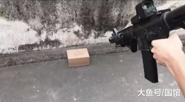 “夺命玩具”入侵校园：孩子一碰就触电，你的孩子可能正在使用