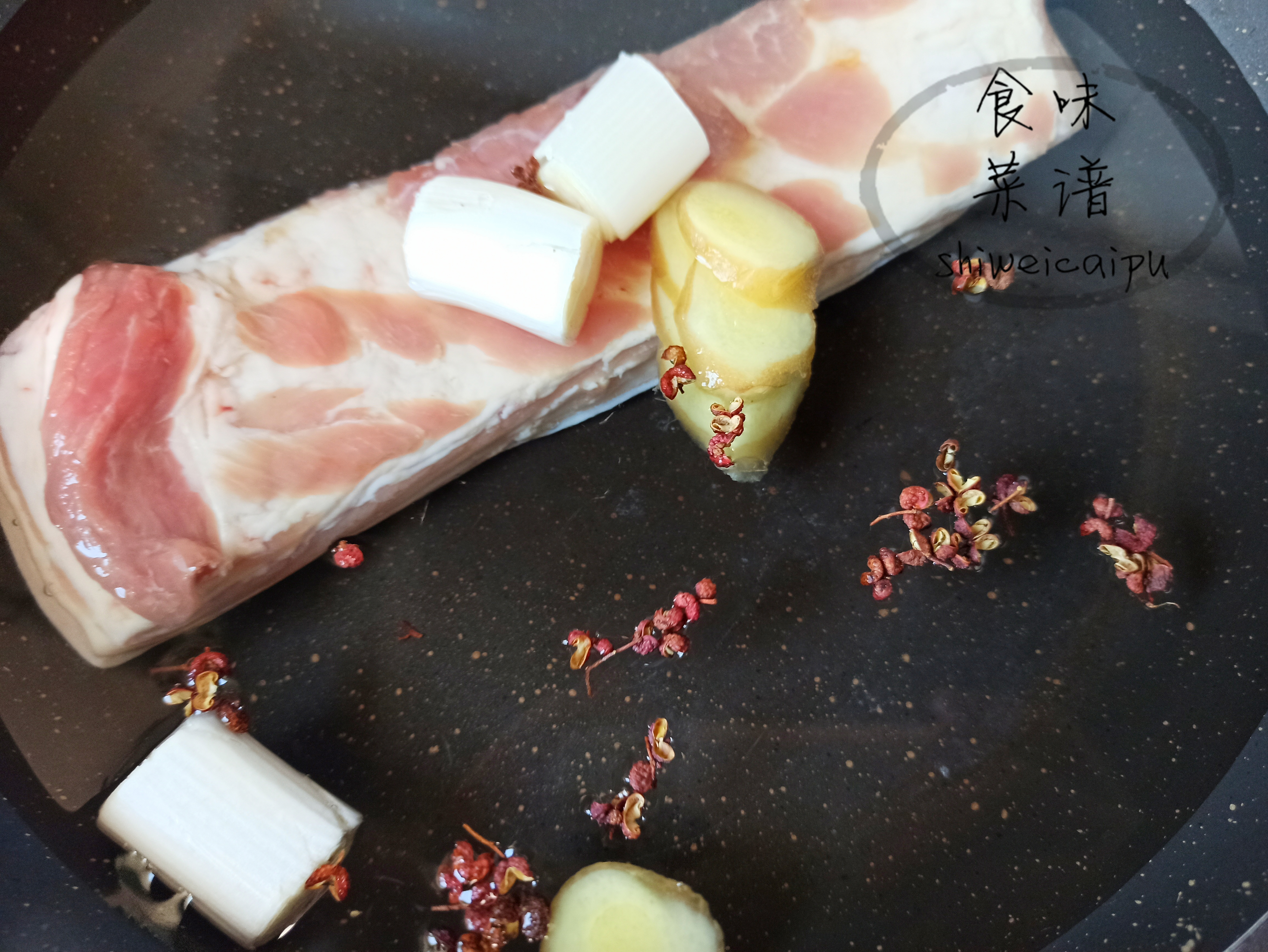 洋葱的18种家常做法（教你做甜脆不辣美味的洋葱）