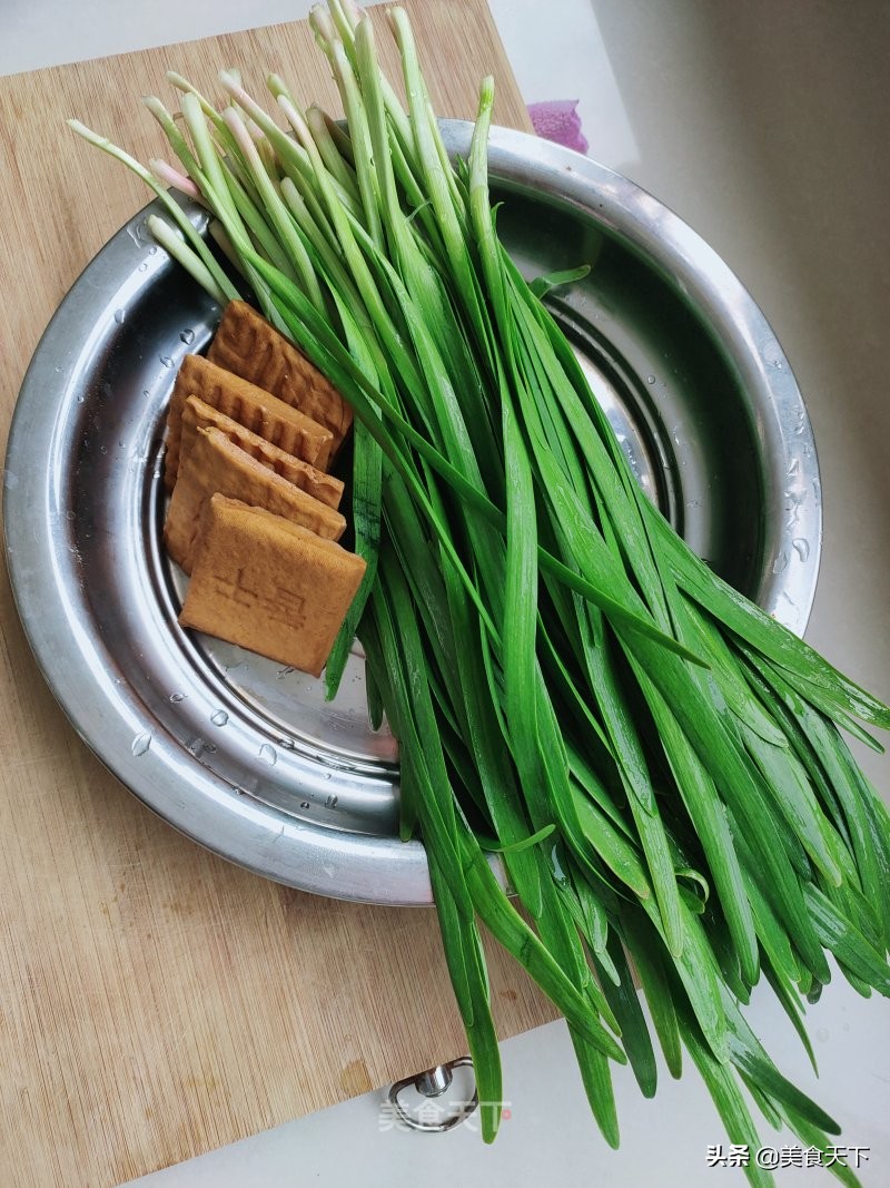 香干怎么炒好吃（好吃简单的香干美味做法）