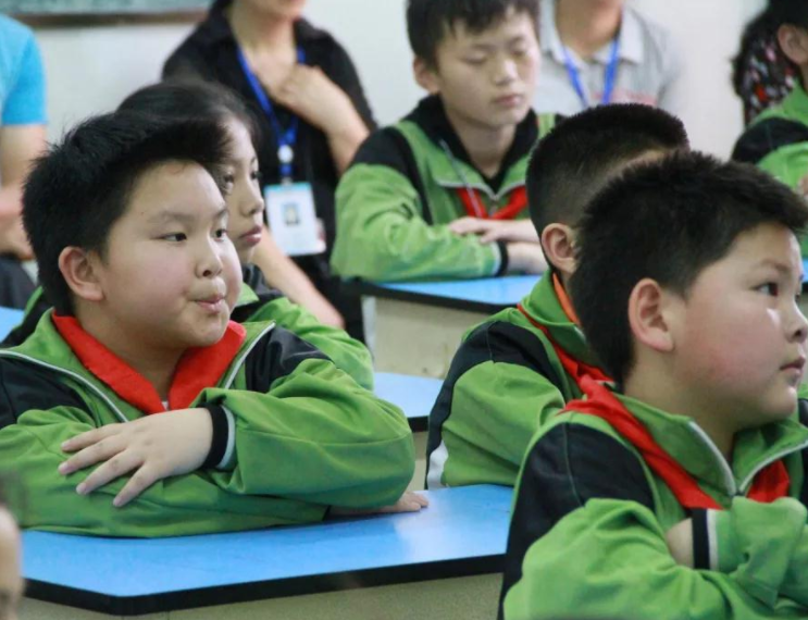 公立学校和民办学校的差距拉开？“双减”落地后，开学初现端倪