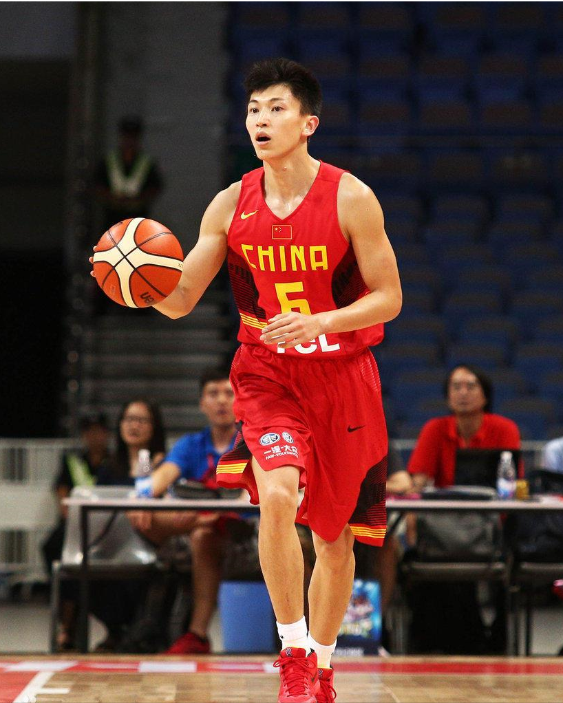 cba太太團為什么那么多空姐（CBA明星的太太團顏值前十位（一），郭艾倫女友排名第2）