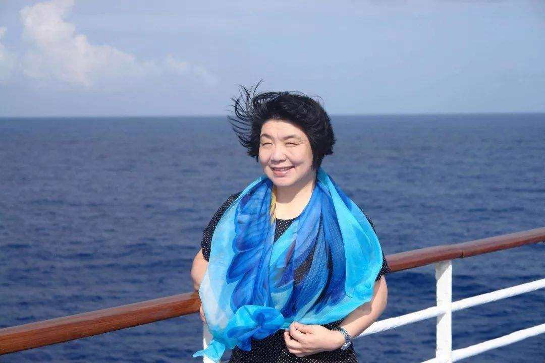毕淑敏散文集关于梦想的好句(毕淑敏散文集好句赏析 _晶羽科技