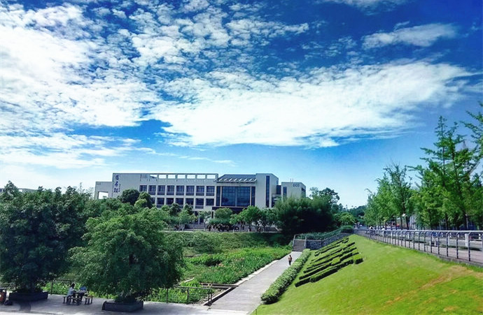 重庆交通大学：全国排名虽不高 但学科实力和就业情况都很不错