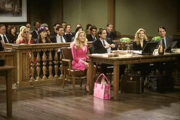 这部小妞电影，一定会颠覆你对法律工作者的印象