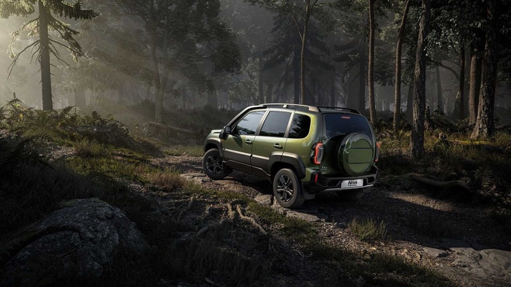 拉达尼瓦(Niva)化身“硬派越野版丰田RAV4”