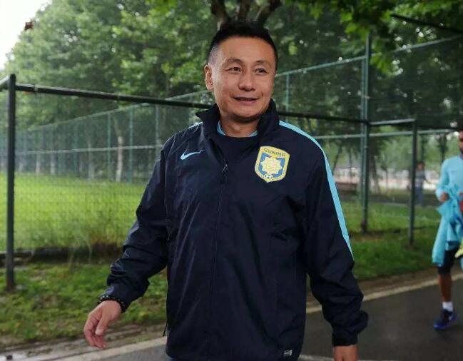 2013亚冠联赛颁奖典礼(武磊表现再获西班牙足协认可，已确定荣获这项世界大奖！)