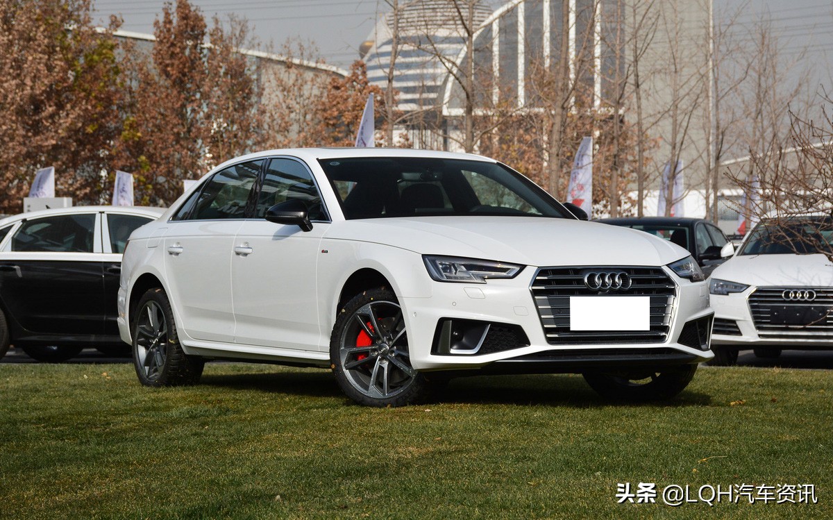 30万级运动豪华轿车对比：宝马3系还是奥迪A4更值得买？