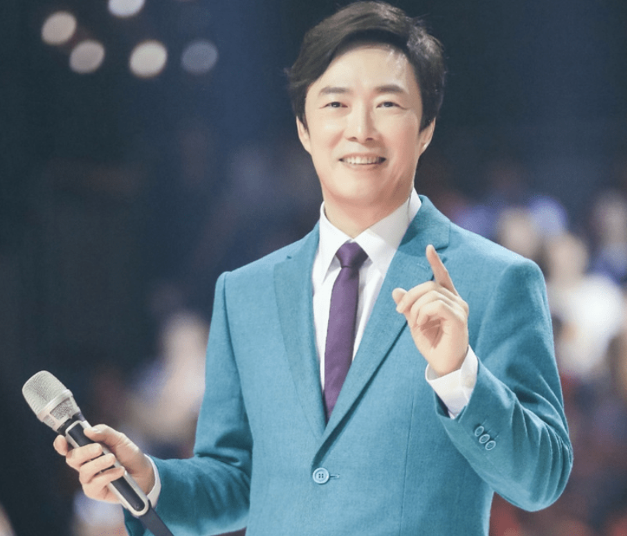 费玉清总是公开聊段子,动不动就开车,然而66岁的他至今还是单身,让