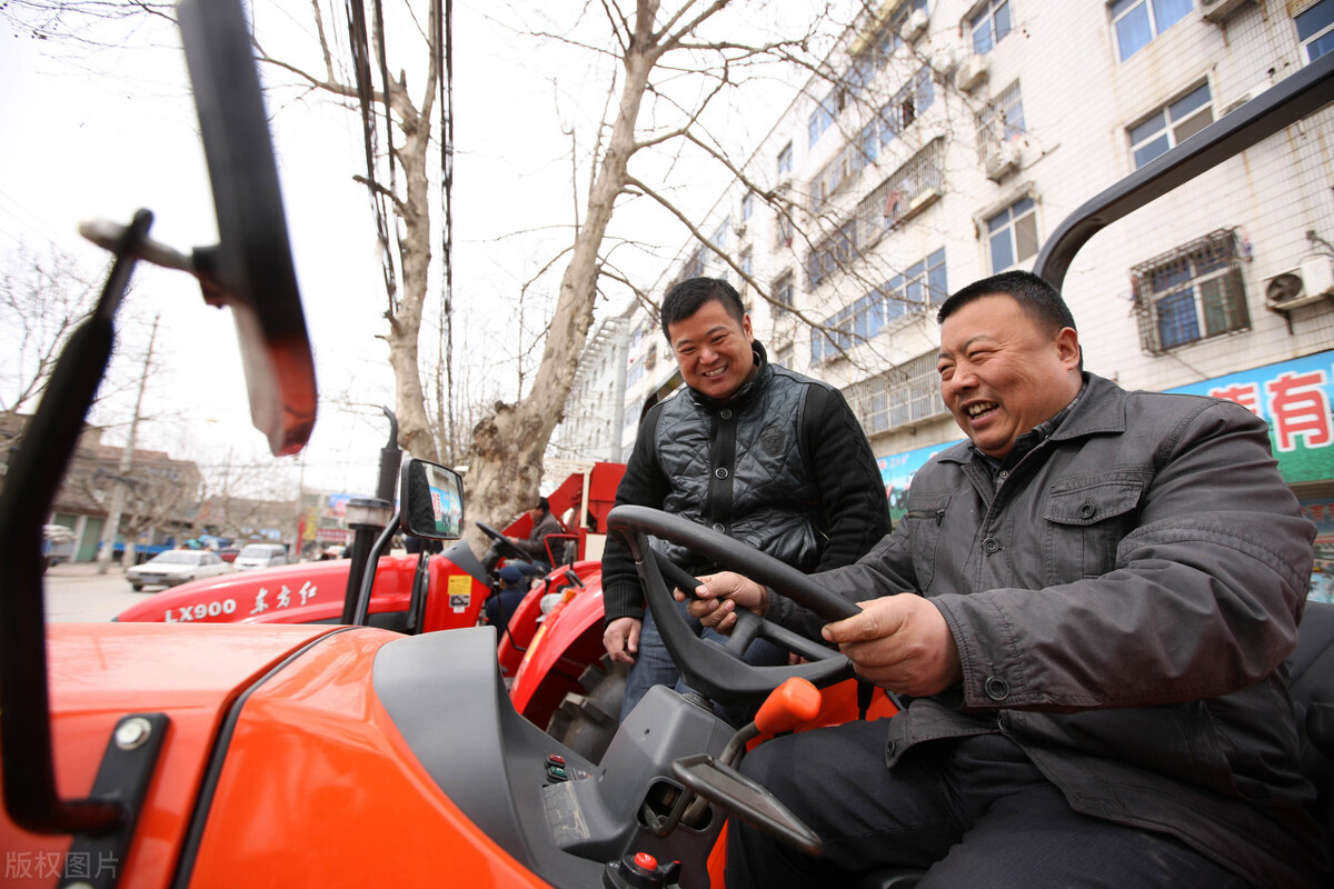 2021年下半年農(nóng)機(jī)補(bǔ)貼如何領(lǐng)取，部分補(bǔ)貼過萬元！附申請流程