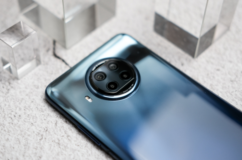 最新手机销量排名TOP10：荣耀逆袭升至第一，苹果包圆高端市场