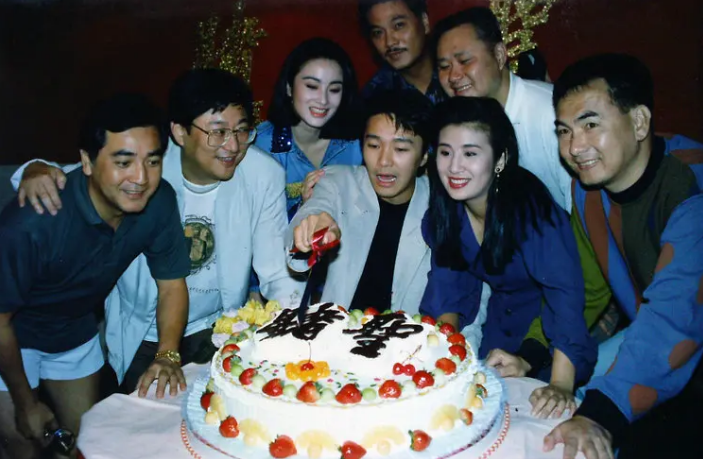 快餐车电影国语高清(1998年，元奎为李小龙之女拍了部经典，却成何冠昌的最后一部港片)