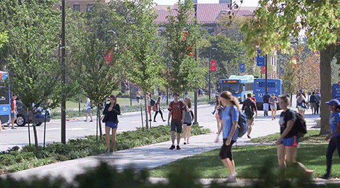 “母校”的英文是