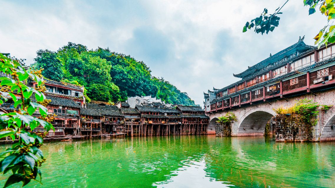 湖南湘西凤凰古镇旅游攻略!路线!图片——图文