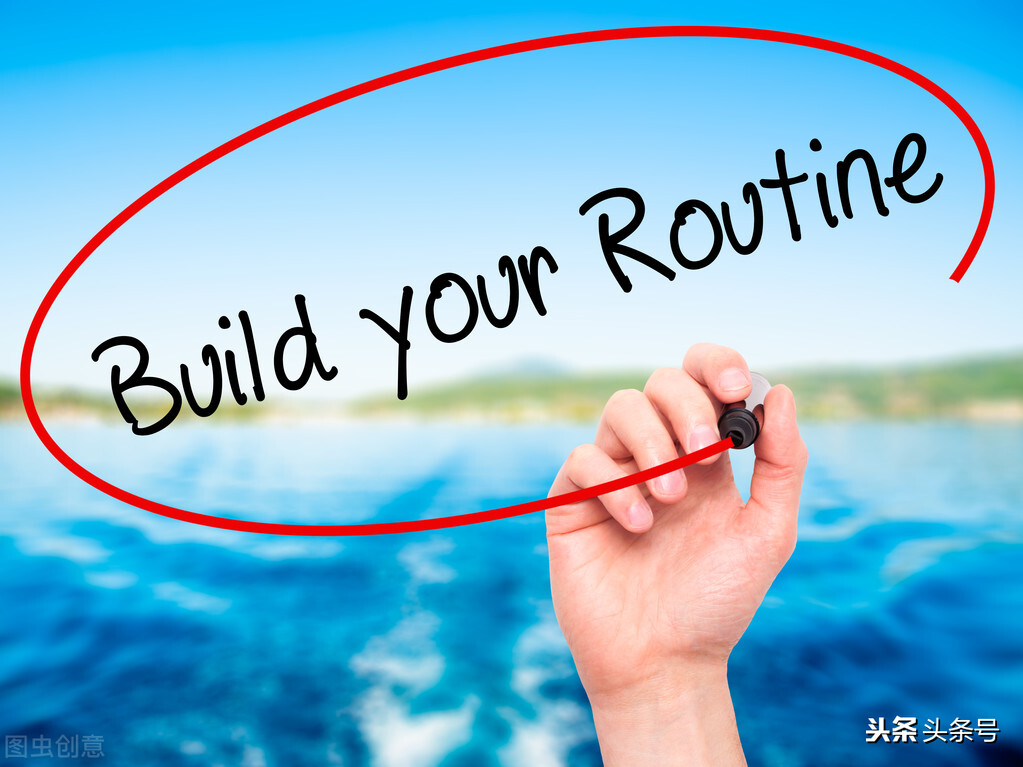 成功不是偶然，而是不断努力(必须靠自己努力的句子)