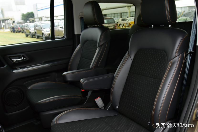 最像SUV的面包车：长安欧尚X70a优缺点解析