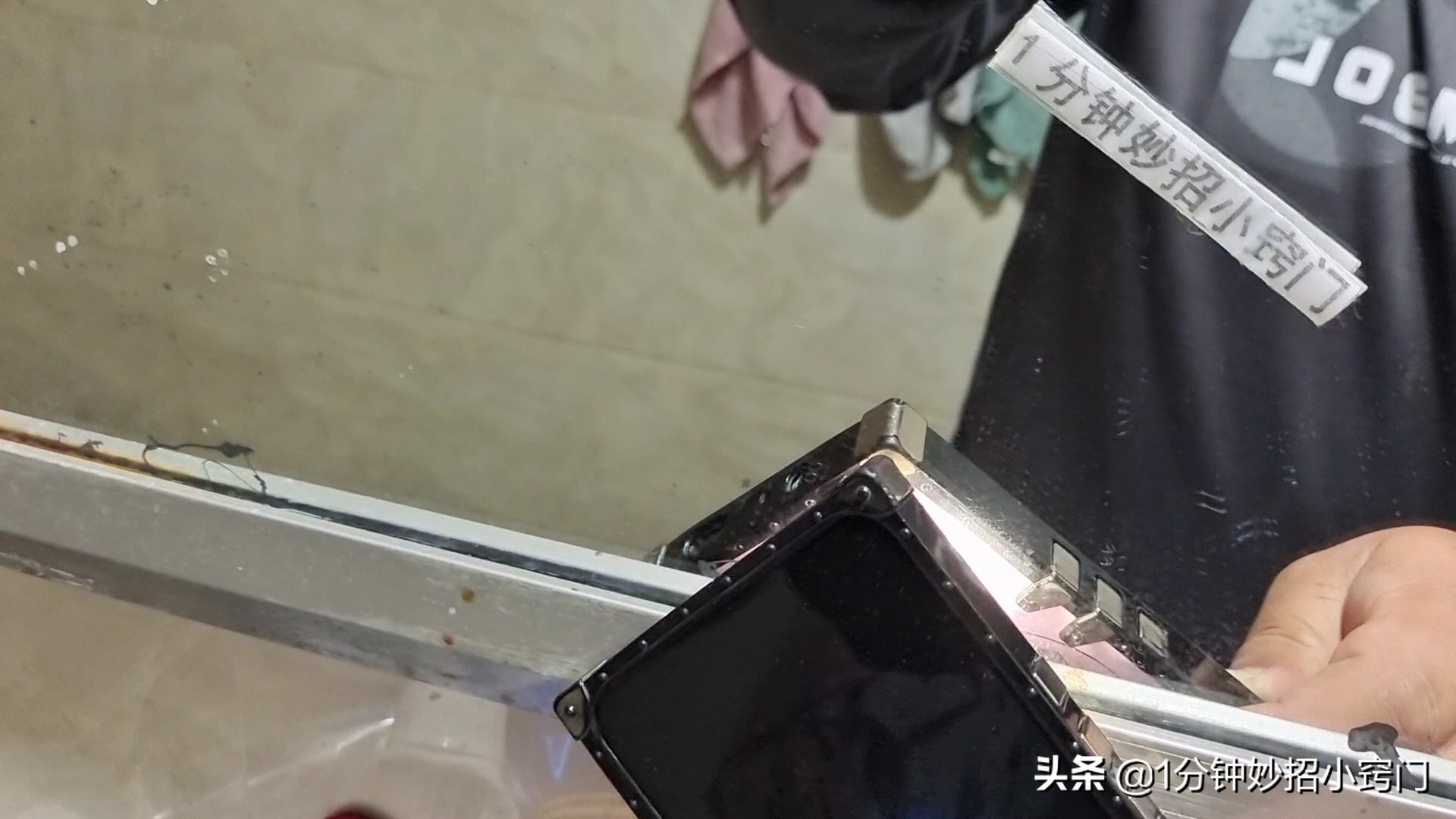 单面镜原理（一文详解单面镜和双面镜的区别）