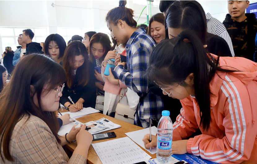 专科生是大学生吗，其实很多人想错了，不要让偏见误导了你