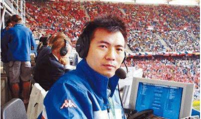 黄健翔是当时最火的足球评论员，为啥会突然从央视辞职有何内幕？