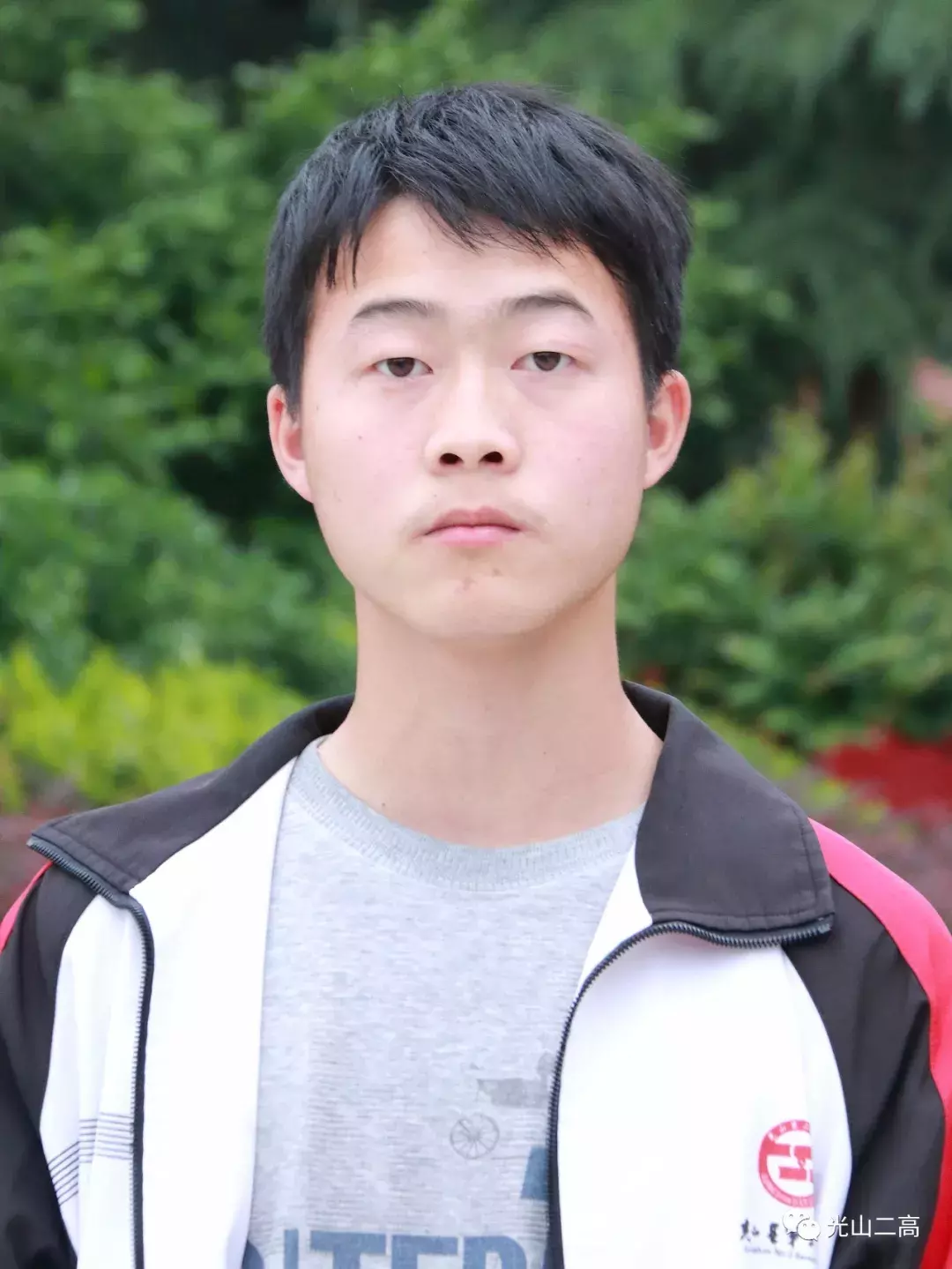 快讯：2019年光山二高及分校高考14人被北大清华录取