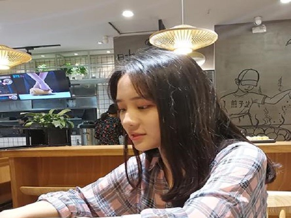 三年专业排名第一，本科就在核心期刊发论文，湖北女学霸如今保研985！