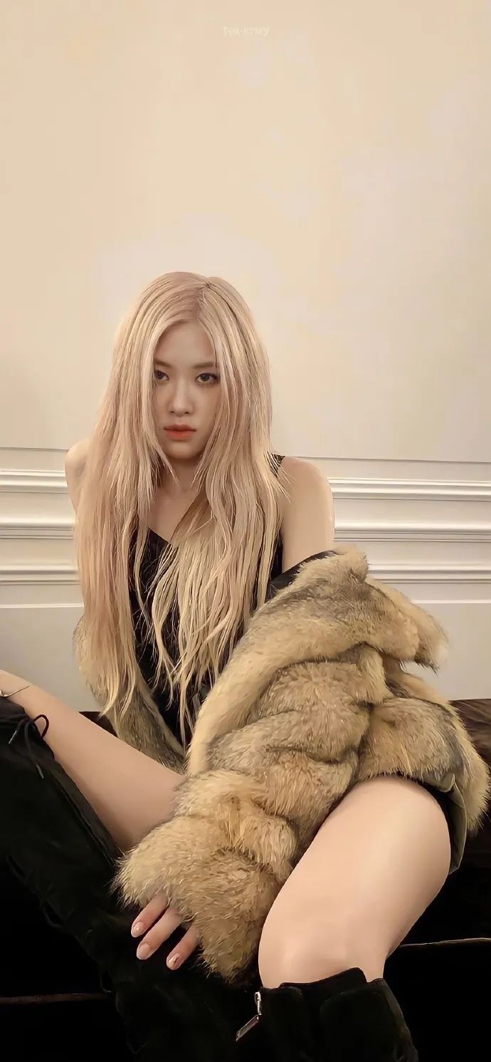 韩国美女朴彩英手机壁纸图片