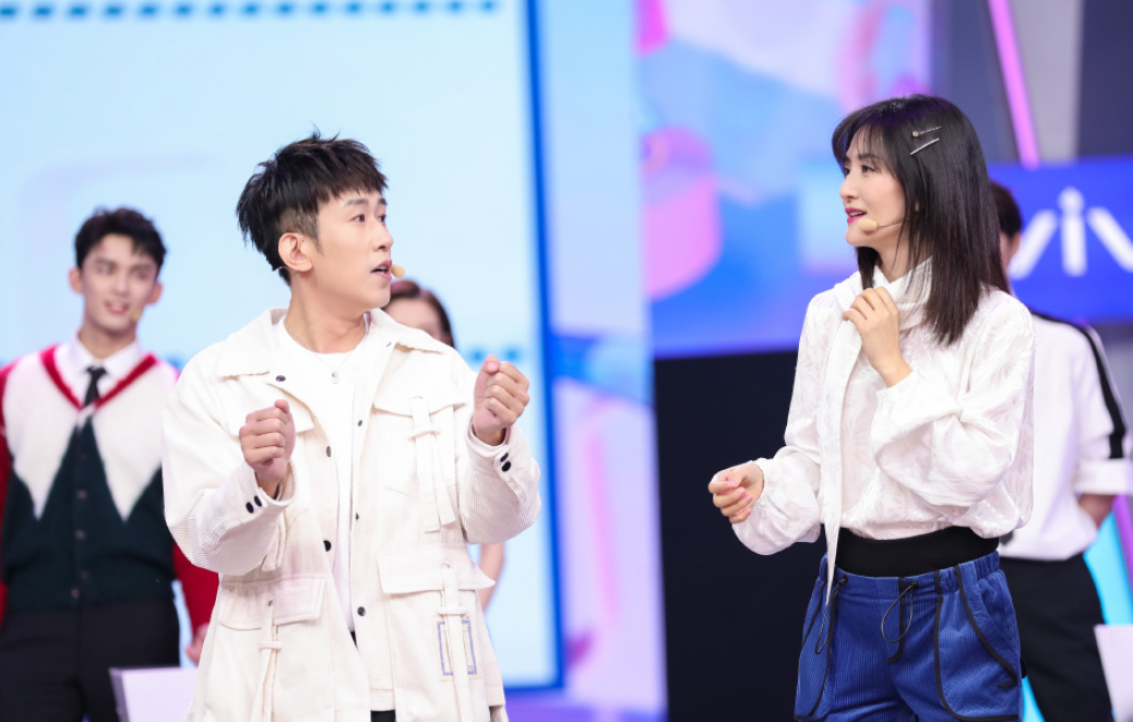 大连电视台于洋被审查 大连主持人于洋案同犯 - 怎么治家暴男 - 实验