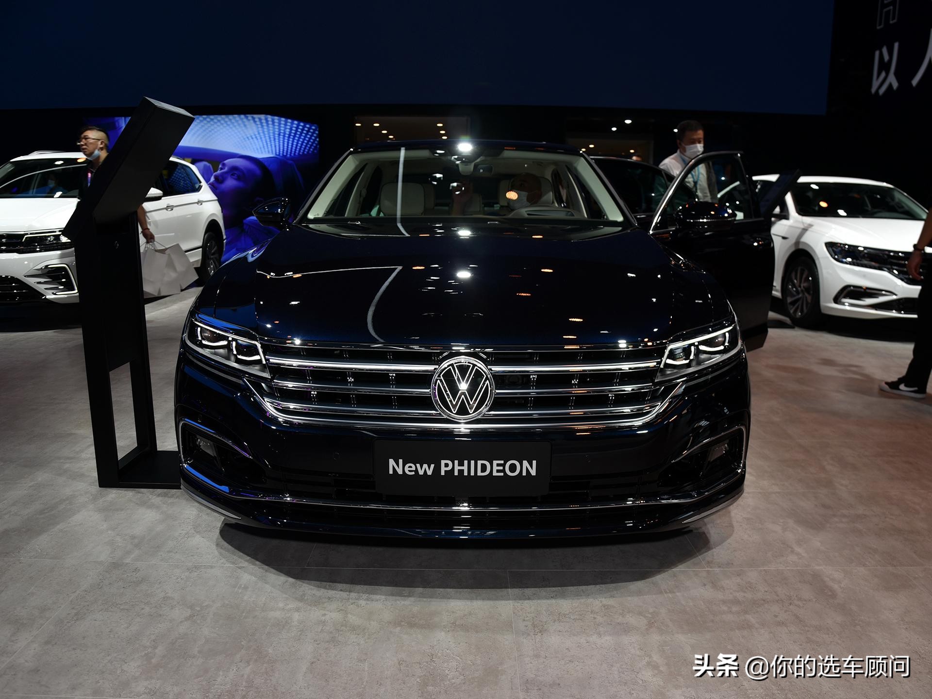 Phideon大众豪华行政级轿车，尊享旗舰驾乘体验