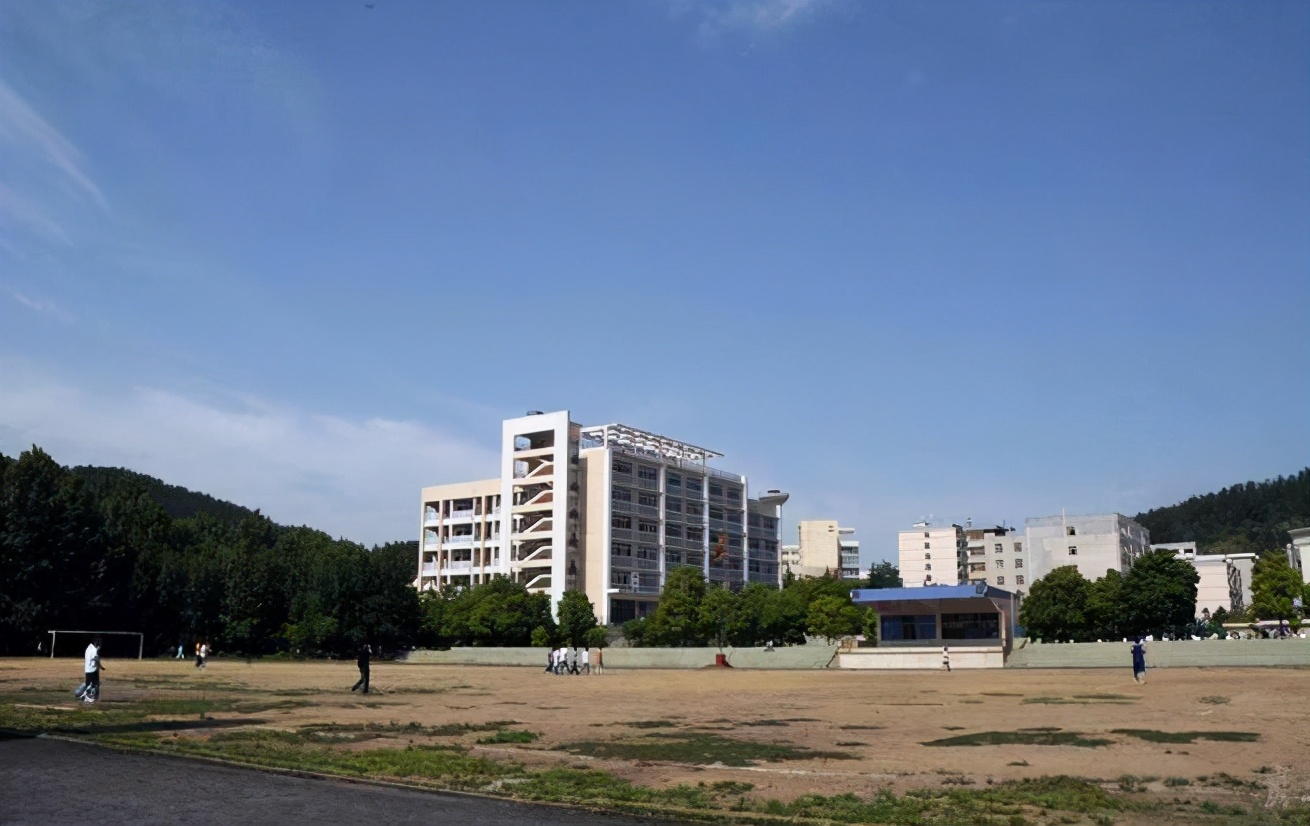 5所独立学院转公办本科，录取分数低学费减半，准考生可捡漏