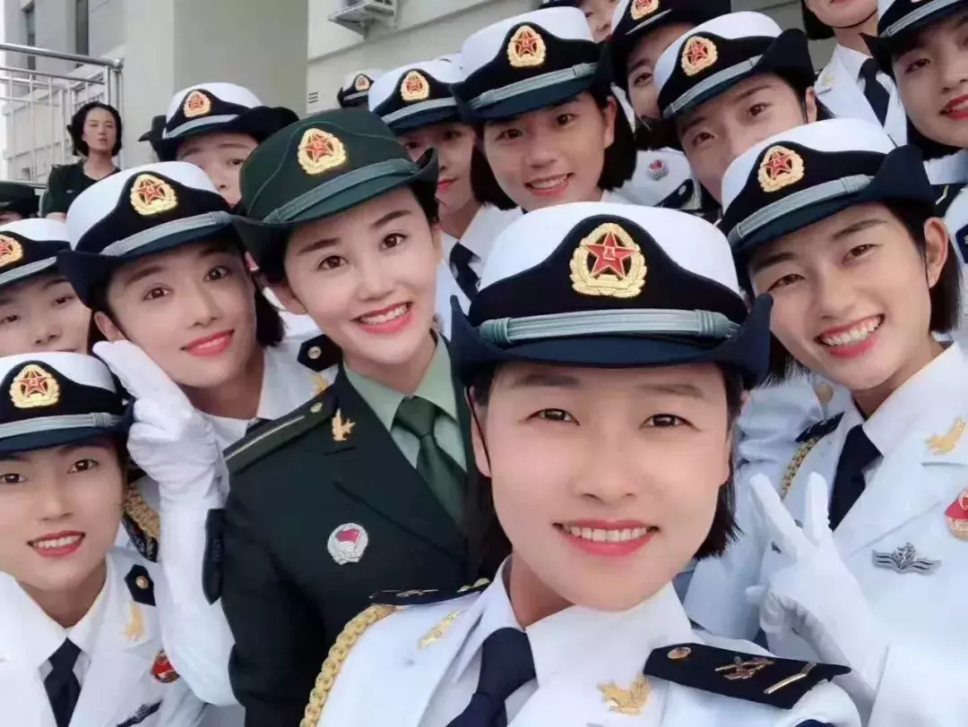 观礼台上!礼宾车里!阅兵方队、游行队伍……这么多山西人参加了国庆联欢活动
