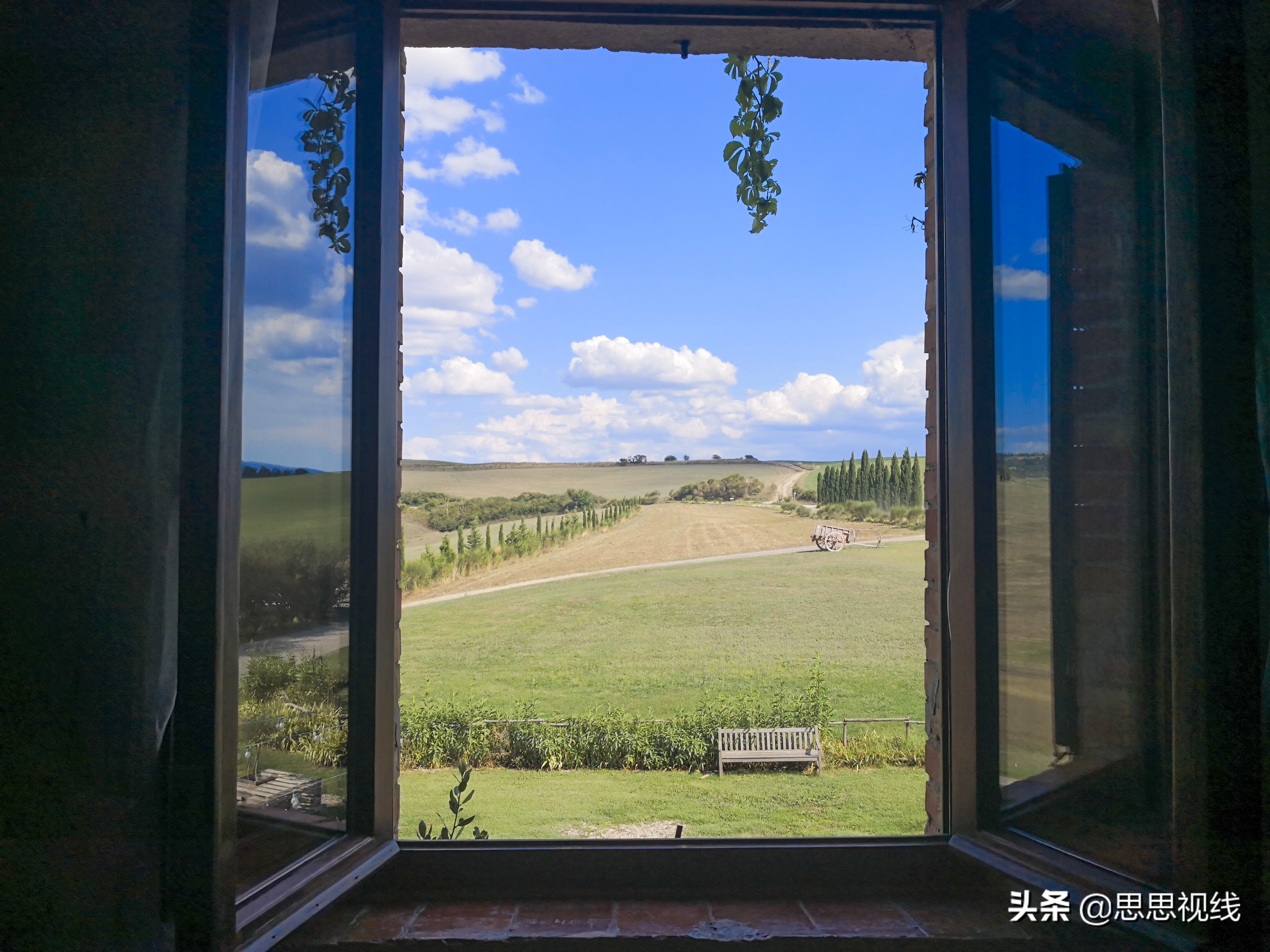 隆科托斯卡纳(艳阳下的托斯卡纳,推窗可见风景的农庄)