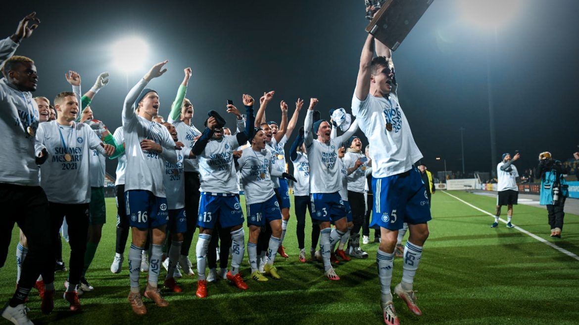 芬兰超级联赛的趣事：五轮不败的队伍拿亚军，输过球的球队夺冠