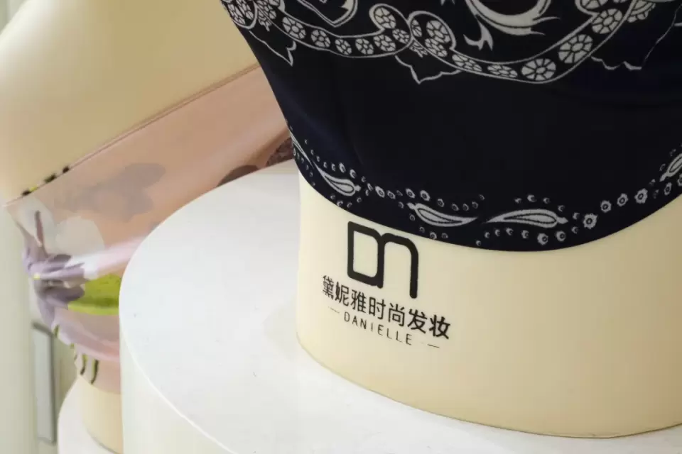 买什么假发好?哪种假发比较好?