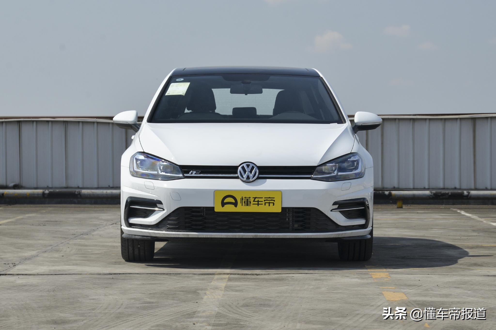 新车 | 经典与创新同在！一汽-大众第八代高尔夫新老对比