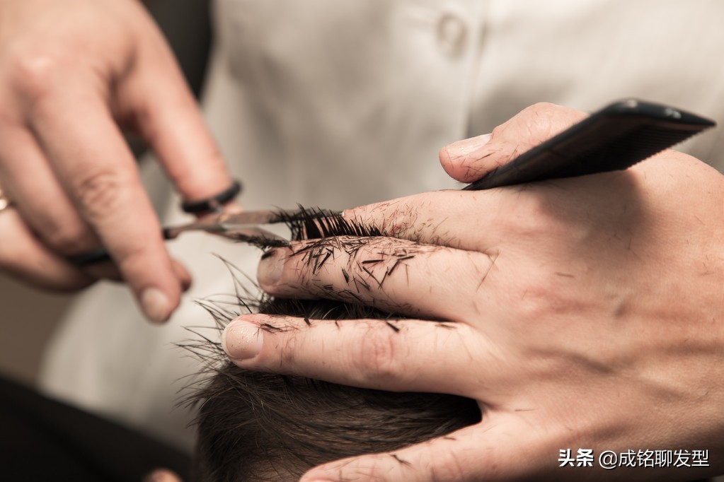 理发价格飙升，装修折旧背后的消费之痛