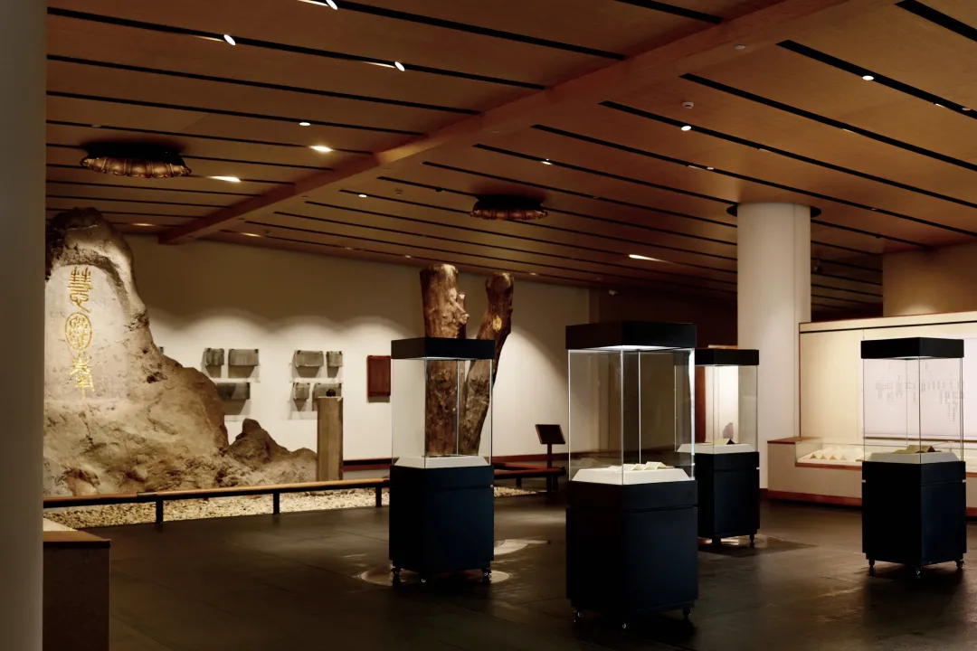 杭州终极拜佛攻略｜走这条路，一天解锁灵隐法喜7大宝藏寺庙