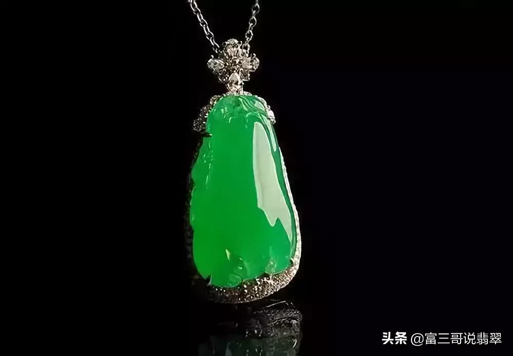 俄罗斯翡翠矿场对外免费开放！玻璃种、帝王绿随便拿？