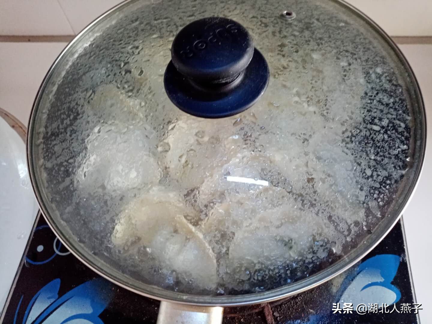 速冻水饺做煎饺，无需解冻，直接煎，简单方便一看就会的锅贴做法