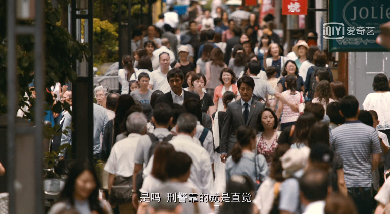 电影时空穿梭好看吗
