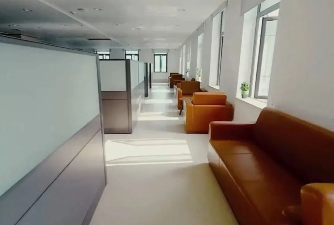 重庆最美图书馆：超6万平米，亮相人民日报，获国家建筑最高奖