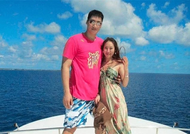 唐正东结婚了吗(CBA传奇唐正东：曾被称为中国奥尼尔，如今做副总)